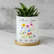 Load image into Gallery viewer, Mom's Garden - Personalized Planter