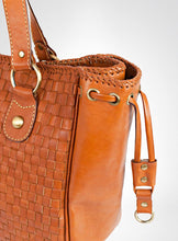 Load image into Gallery viewer, Tan Large Leather Tote Bag